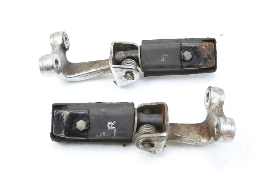 photo de PARA PRZODEK PODNÓŻKI SYM HUSKY 125 (1999 - 2005) - Inny kąt widzenia