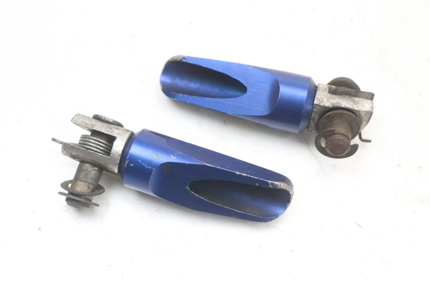 photo de ZESTAW PRZEDNICH PODNÓŻKÓW KAWASAKI ZR7 ZR-7 S 750 (1999 - 2004) - Inny kąt widzenia