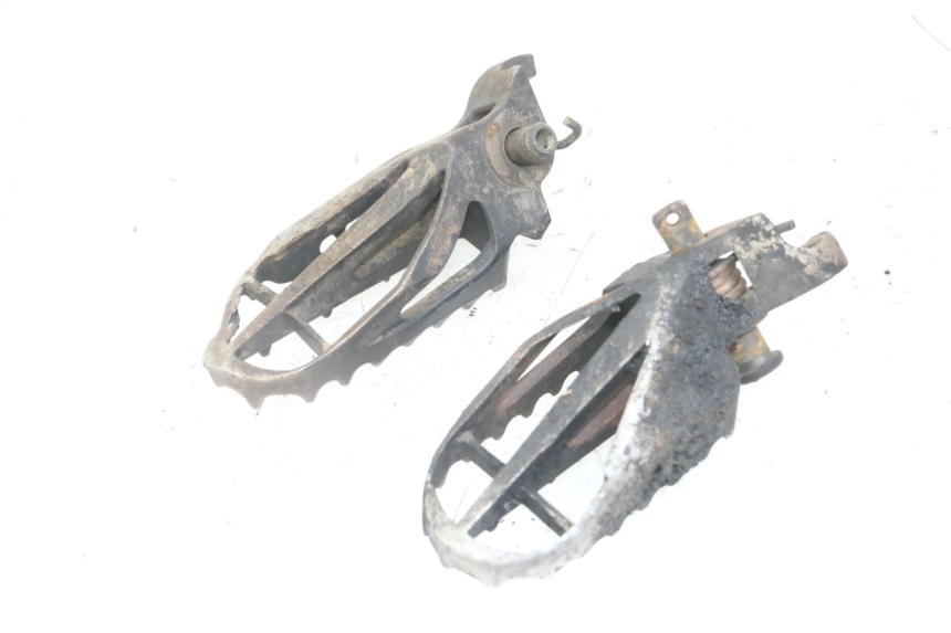 photo de ZESTAW PRZEDNICH PODNÓŻKÓW KAWASAKI KX F KXF 450 (2009 - 2011) - Zbliżenie techniczne