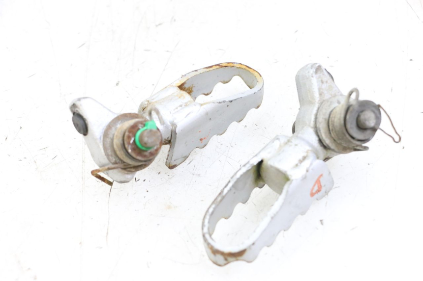 photo de ZESTAW PRZEDNICH PODNÓŻKÓW KYMCO STRYKER OFF ROAD 125 (1999 - 2005) - Szczegół części