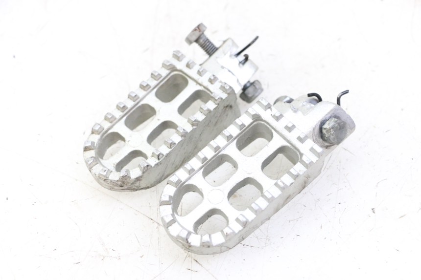 photo de ZESTAW PRZEDNICH PODNÓŻKÓW LONCIN DIRT BIKE 125 - Widok główny