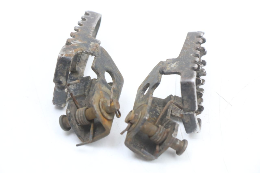 photo de PARA PRZODEK PODNÓŻKI YCF PIT BIKE 125 (2010 - 2018) - Zoom stanu zużycia