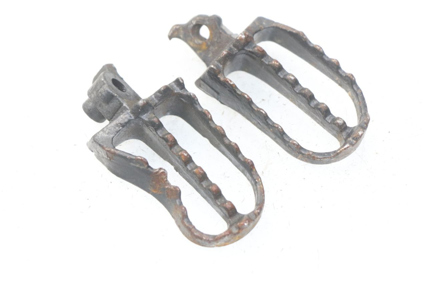 photo de ZESTAW PRZEDNICH PODNÓŻKÓW APOLLO RFZ 150 - Widok główny