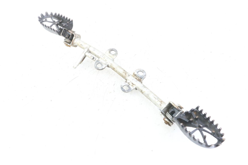 photo de PARA PRZODEK PODNÓŻKI APOLLO RFZ 125 - Zbliżenie techniczne