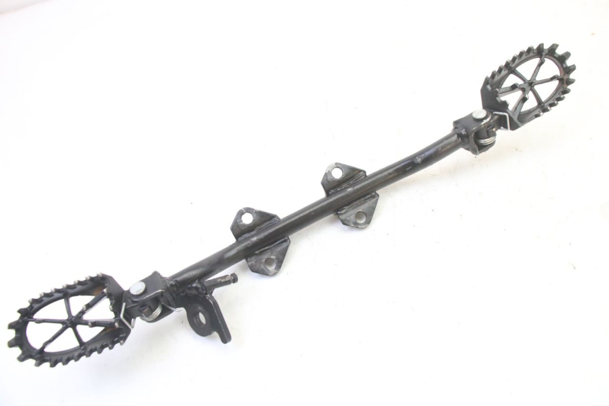 photo de PARA PRZODEK PODNÓŻKI APOLLO RFZ 125 - Widok główny