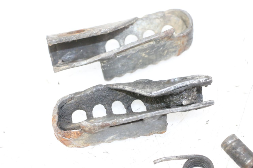 photo de PARA PRZODEK PODNÓŻKI GILERA SMT SUPERMOTARD 50 (2009 - 2017) - Zoom stanu zużycia