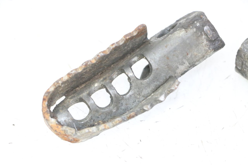 photo de PARA PRZODEK PODNÓŻKI GILERA SMT SUPERMOTARD 50 (2009 - 2017) - Stan powierzchni