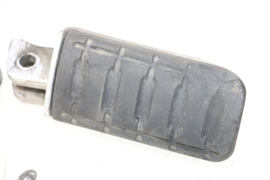 photo de PARA PRZODOWYCH PODNÓŻEK HONDA ST PAN EUROPEAN 1100 (1990 - 2002) - Oznaczenia i referencje