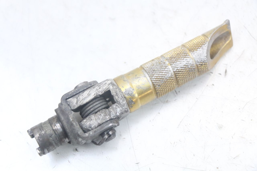 photo de ZESTAW PRZEDNICH PODNÓŻKÓW SUZUKI SV N 650 (1999 - 2002) - Punkty mocowania