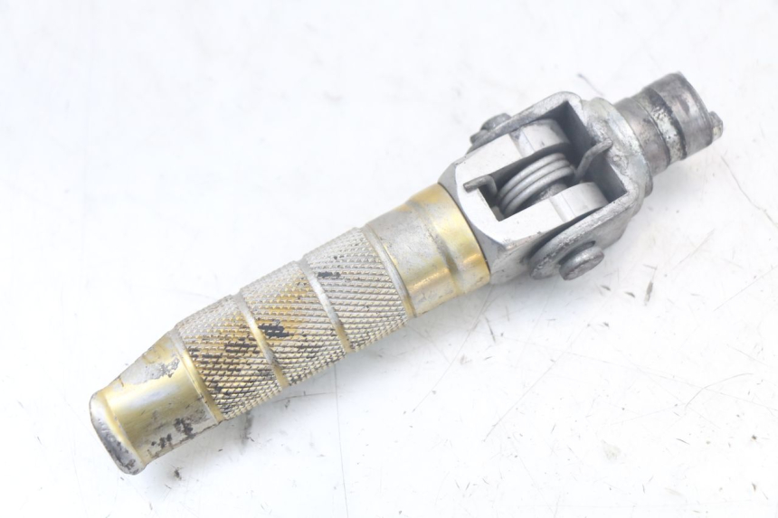 photo de ZESTAW PRZEDNICH PODNÓŻKÓW SUZUKI SV N 650 (1999 - 2002) - Stan powierzchni