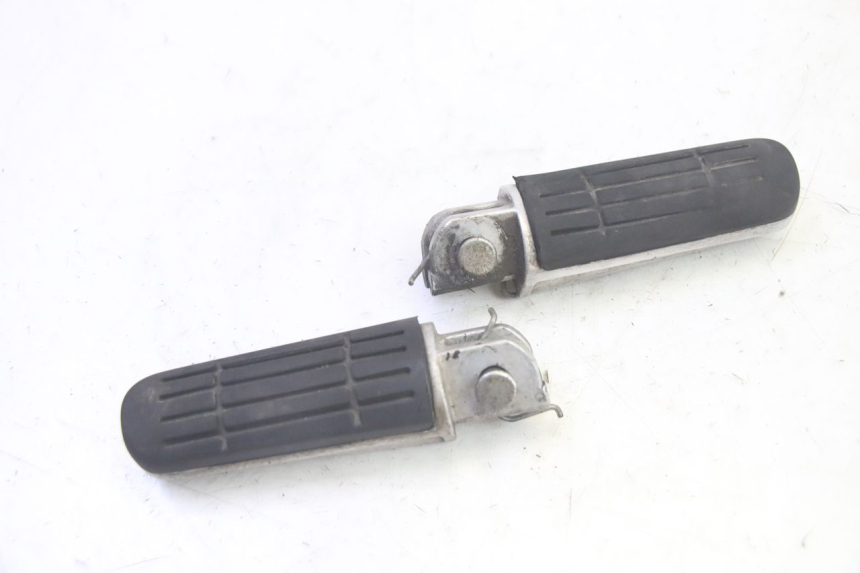 photo de PARA PRZODEK PODNÓŻKI YAMAHA TDM ABS 900 (2002 - 2014) - Inny kąt widzenia