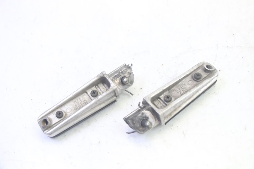 photo de PARA PRZODEK PODNÓŻKI YAMAHA TDM ABS 900 (2002 - 2014) - Zbliżenie techniczne