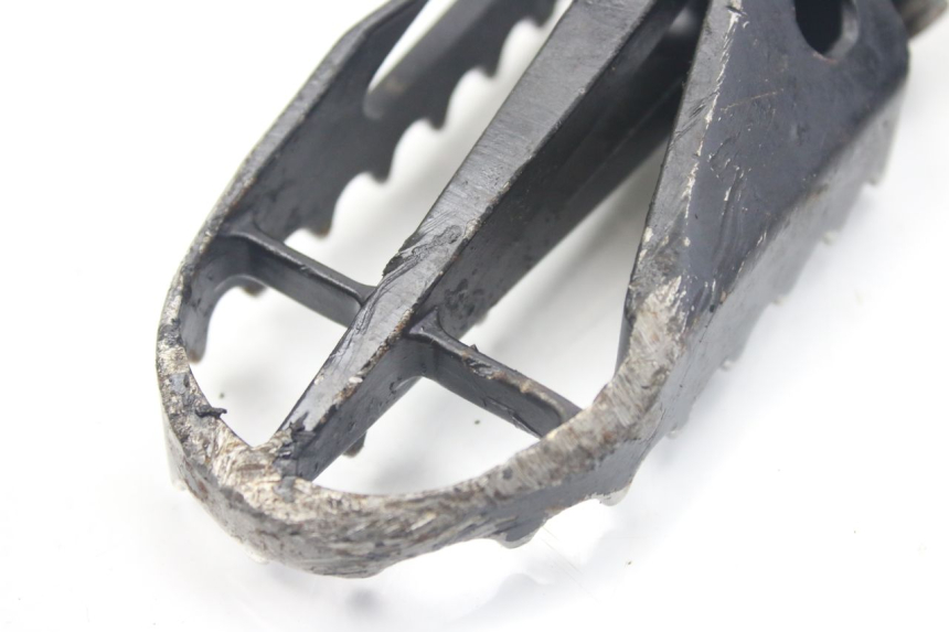 photo de ZESTAW PRZEDNICH PODNÓŻKÓW MBK X-LIMIT XLIMIT 50 (2003 - 2006) - Zoom stanu zużycia