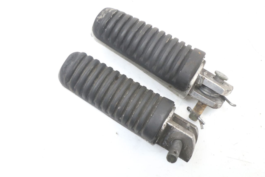 photo de PARA PRZODEK PODNÓŻKI YAMAHA XJS DIVERSION 600 (1997 - 1999) - Szczegół części