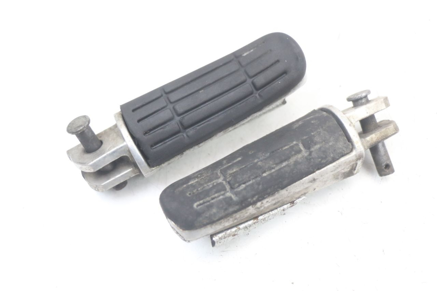 photo de ZESTAW PRZEDNICH PODNÓŻKÓW YAMAHA FJR ABS 1300 (2006 - 2012) - Szczegół części