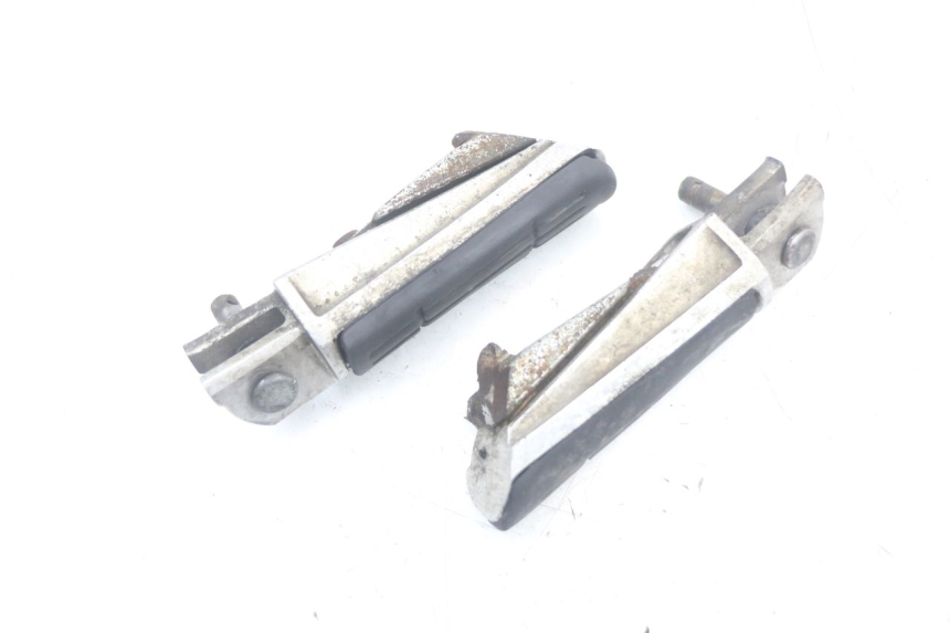 photo de ZESTAW PRZEDNICH PODNÓŻKÓW YAMAHA FJR ABS 1300 (2006 - 2012) - Zoom stanu zużycia