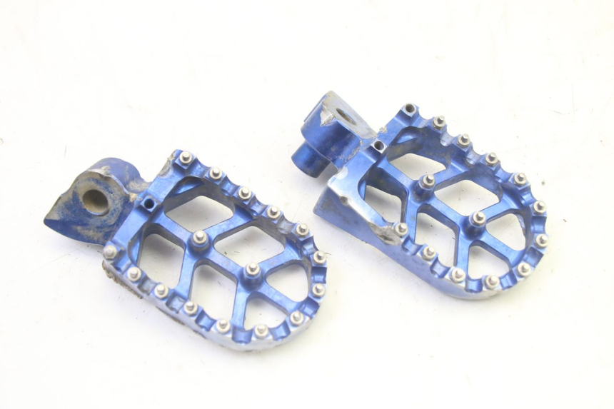 photo de PARA PRZODEK PODNÓŻEK YAMAHA YZ-F YZF 250 (2014 - 2018) - Inny kąt widzenia