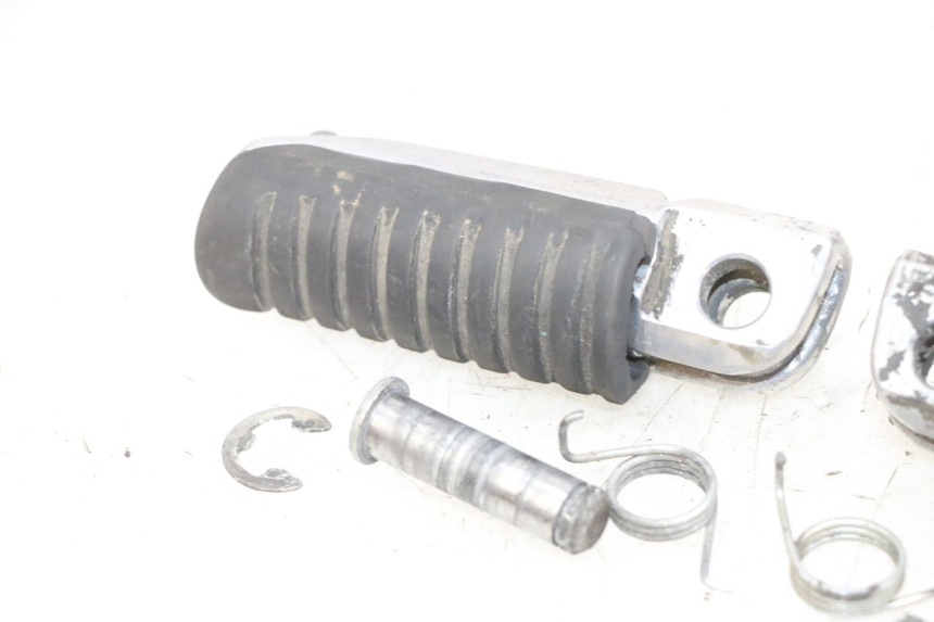 photo de ZESTAW PRZEDNICH PODNÓŻKÓW KAWASAKI ZR 7 750 (1999 - 2004) - Widok ogólny