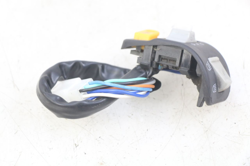 photo de ZESTAW PRZEŁĄCZNIKÓW JM MOTORS SANTANA 50 (2014 - 2023) - Inny kąt widzenia