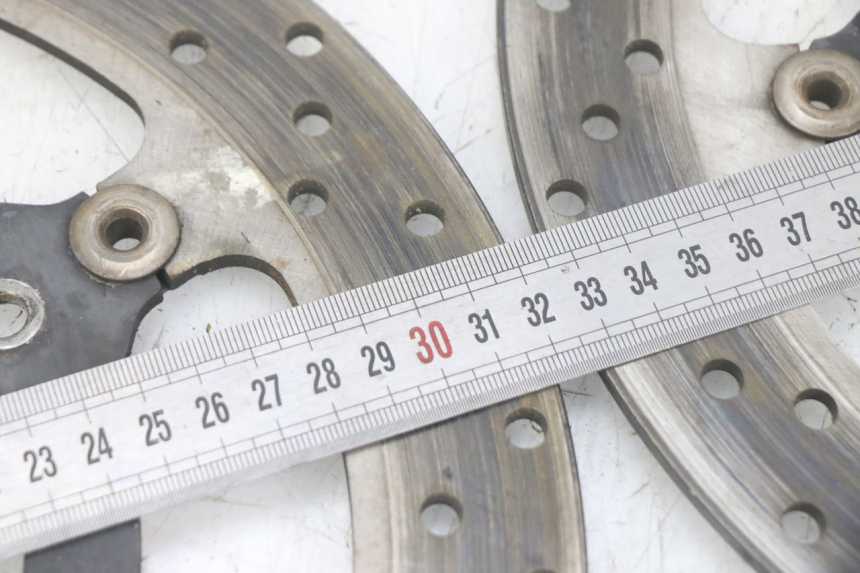 photo de ZESTAW PRZEDNICH TARCZ HAMULCOWYCH YAMAHA FJR ABS 1300 (2006 - 2012) - Inny kąt widzenia