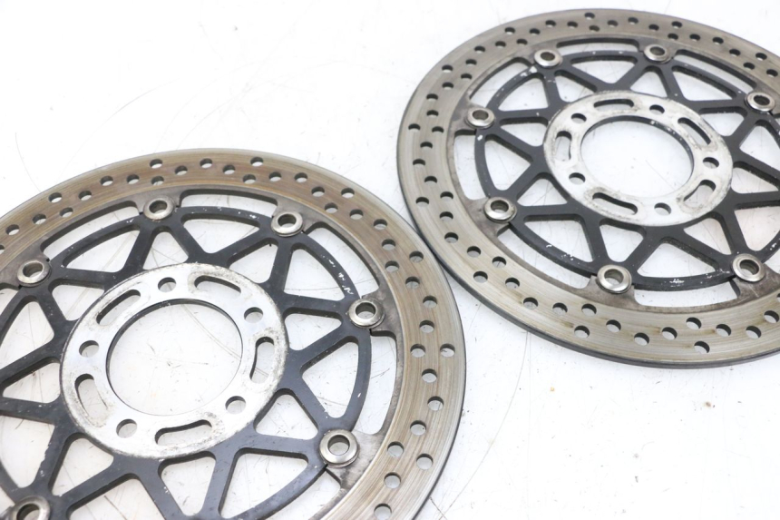 photo de ZESTAW PRZEDNICH TARCZ HAMULCOWYCH SUZUKI GSXR GSX-R 1000 (2003 - 2004) - Widok ogólny