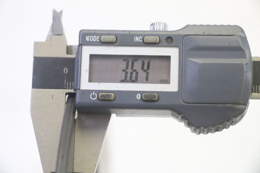 photo de ZESTAW PRZEDNICH TARCZ HAMULCOWYCH PIAGGIO MP3 500 (2016 - 2018) - Stan powierzchni