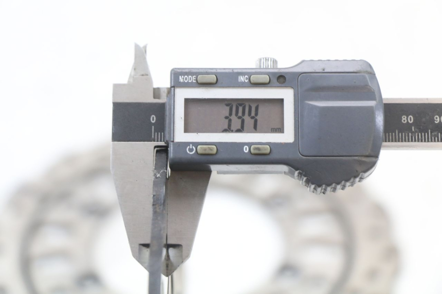 photo de ZESTAW PRZEDNICH TARCZ HAMULCOWYCH REGAL RAPTOR RAXTER 2 125 (2007 - 2015) - Część sprawdzona