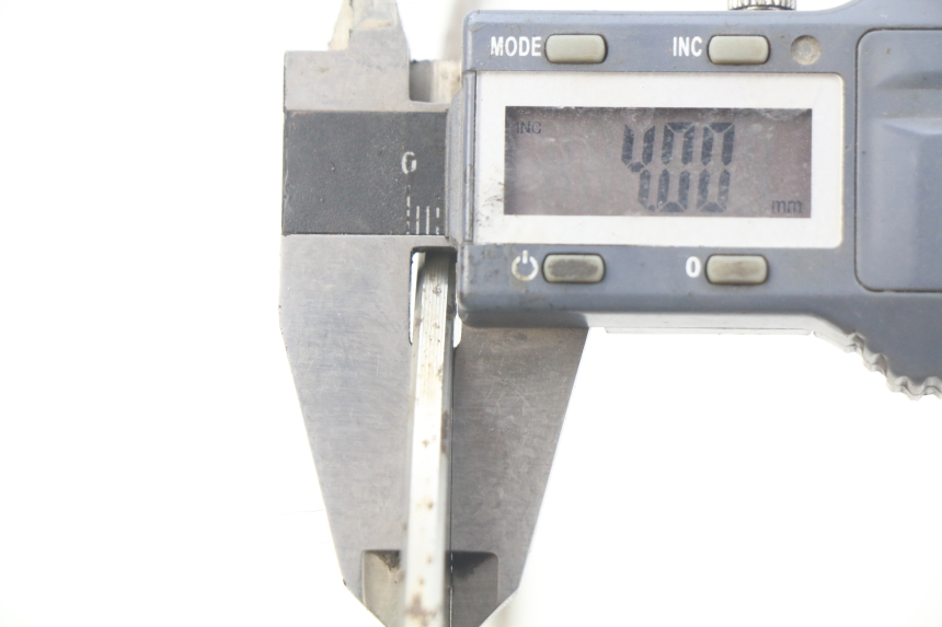 photo de ZESTAW PRZEDNICH TARCZ HAMULCOWYCH PIAGGIO X9 EVOLUTION 125 (2003 - 2007) - Stan powierzchni