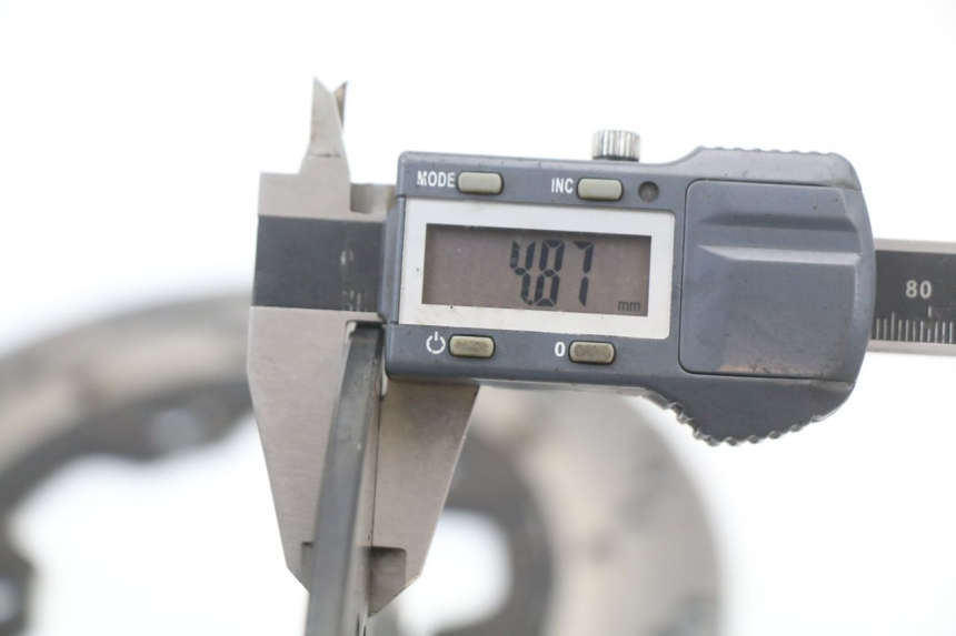 photo de ZESTAW PRZEDNICH TARCZ HAMULCOWYCH KYMCO XCITING 250 (2006 - 2009) - Punkty mocowania