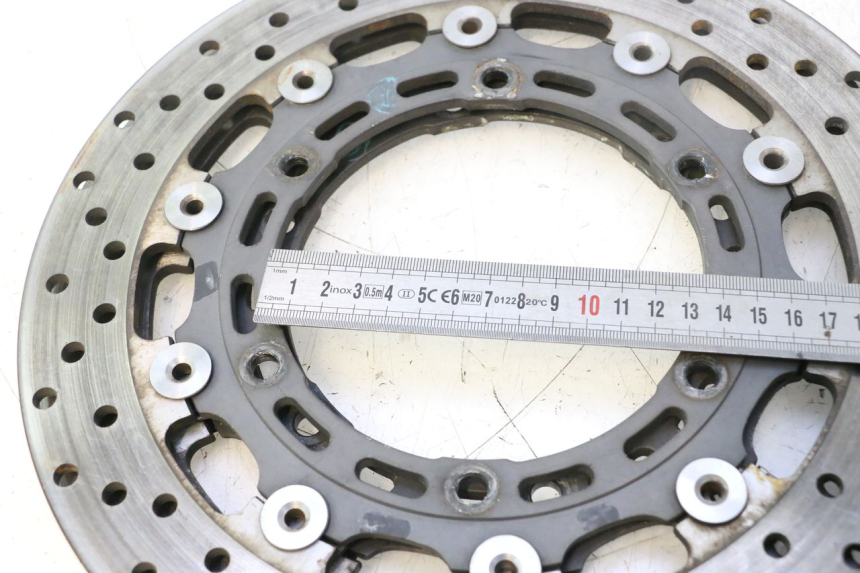 photo de PARA PRZEDNICH TARCZ HAMULCOWYCH YAMAHA XJR 1300 (1998 - 2002) - Inny kąt widzenia