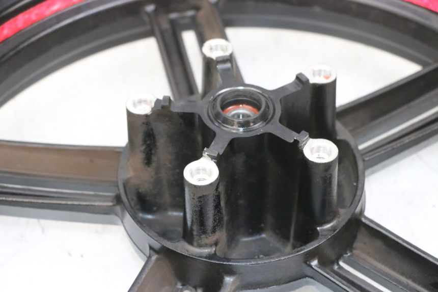 photo de PARA KOŁA KYMCO AGILITY 16+ 4T 50 (2018 - 2023) - Stan powierzchni