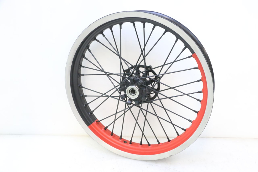 photo de PARA KÓŁ HM HONDA CRM DERAPAGE RR 50 (2006 - 2017) - Stan powierzchni