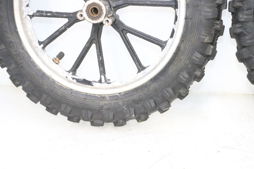 photo de PARA KÓŁ ORION DELTA DIRT BIKE 50 - Oznaczenia i referencje