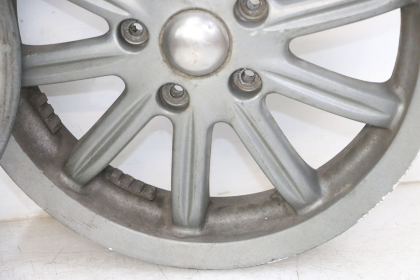 photo de PARA KOŁA PIAGGIO MP3 125 (2006 - 2014) - Zbliżenie komponentów