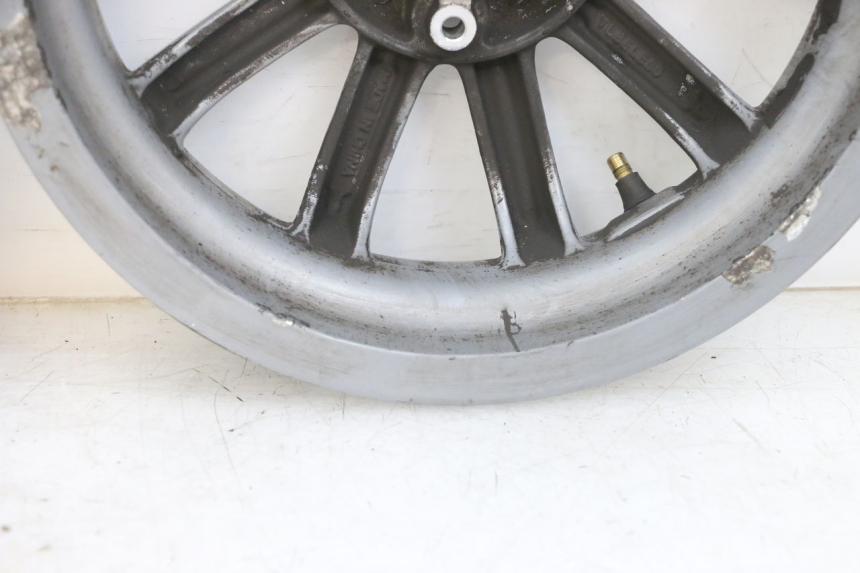 photo de PARA KOŁA PIAGGIO MP3 RL 250 (2006 - 2010) - Zbliżenie komponentów