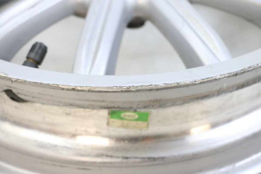 photo de PARA KOŁA PIAGGIO MP3 RL 250 (2006 - 2010) - Zoom stanu zużycia