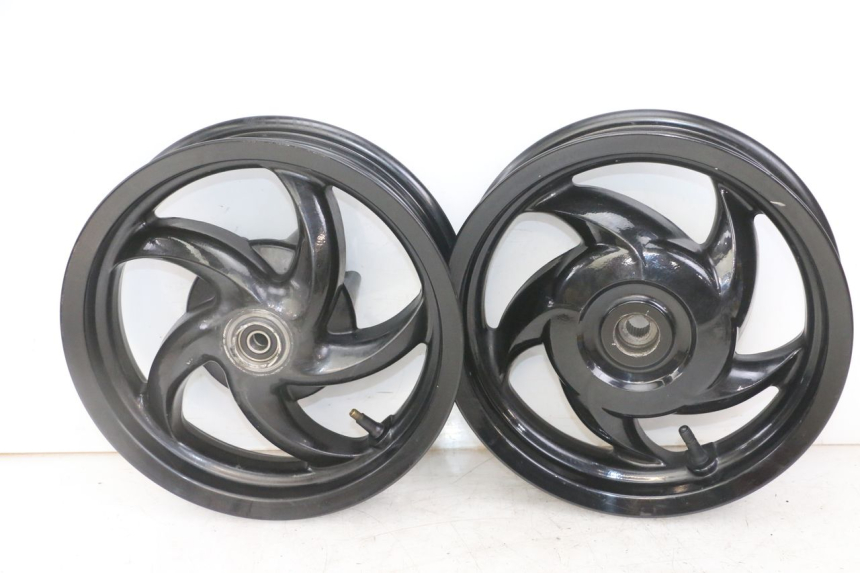 photo de ZESTAW FELG PIAGGIO NEW TYPHOON 50 (2018 - 2021) - Widok główny