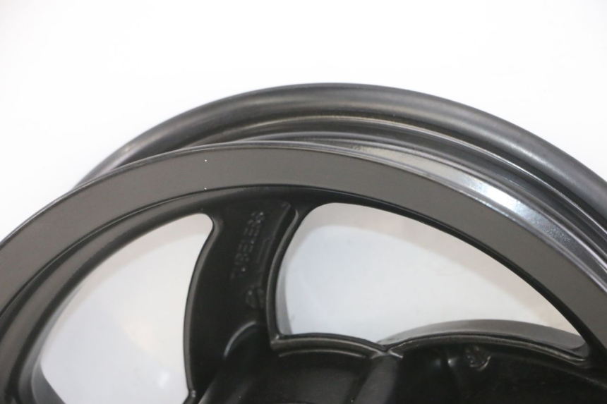 photo de ZESTAW FELG PIAGGIO NEW TYPHOON 50 (2018 - 2021) - Widok z bliska