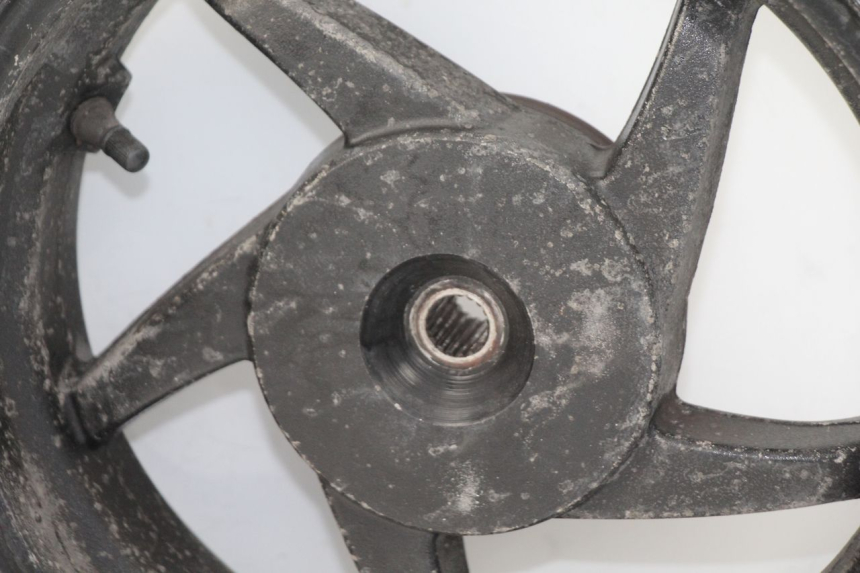 photo de ZESTAW FELG SYM ORBIT 2 4T 50 (2008 - 2017) - Szczegóły charakterystyczne