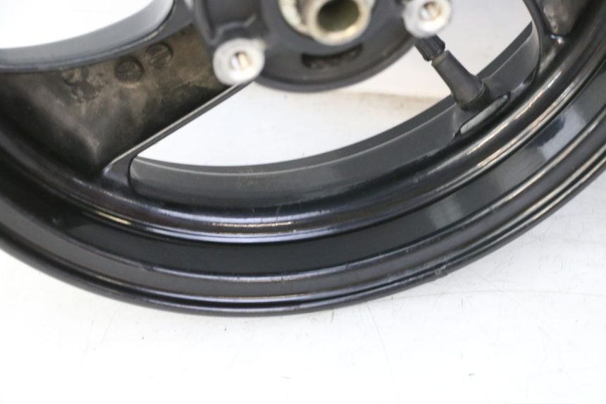 photo de ZESTAW FELG PEUGEOT ELYSTAR 50 (2002 - 2014) - Widok z bliska