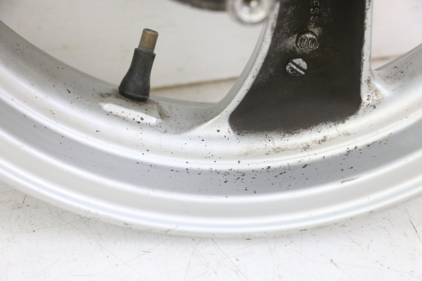 photo de ZESTAW FELG PEUGEOT ELYSTAR 50 (2002 - 2014) - Zbliżenie komponentów