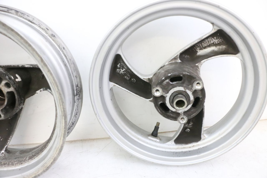 photo de ZESTAW FELG PEUGEOT ELYSTAR 50 (2002 - 2014) - Oznaczenia i referencje