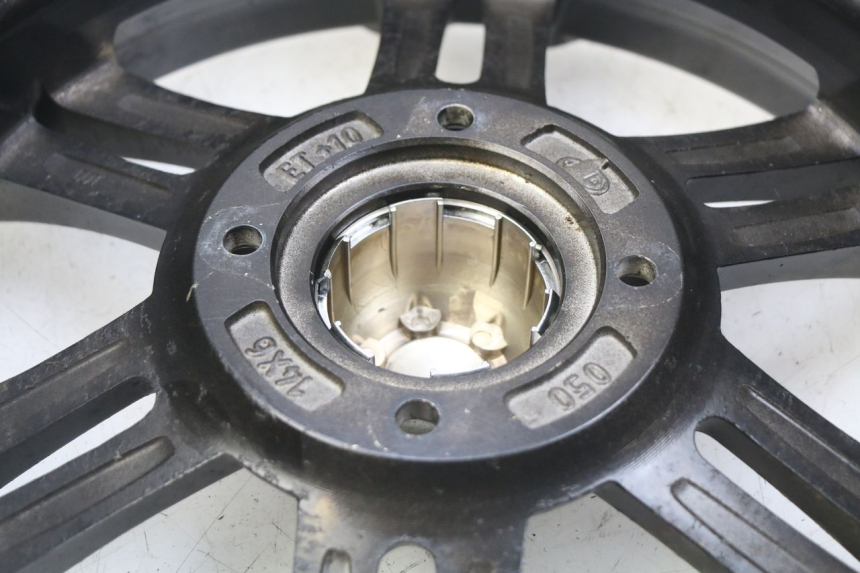 photo de PARA KOŁA SPY RACING F3 350 (2015 - 2022) - Inny kąt widzenia