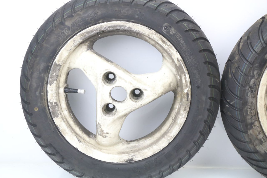 photo de PARA KOŁA PEUGEOT SPEEDFIGHT LC 50 (1996 - 2002) - Kontrola wizualna