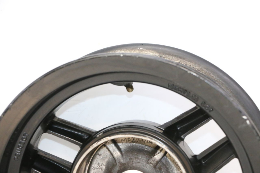 photo de ZESTAW FELG PEUGEOT STREETZONE I 2T 50 (2018 - 2020) - Zoom stanu zużycia