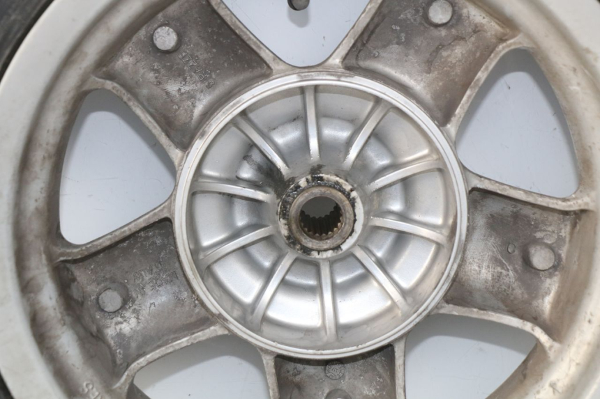 photo de ZESTAW FELG YAMAHA YP MAJESTY 125 (2002 - 2006) - Zbliżenie techniczne