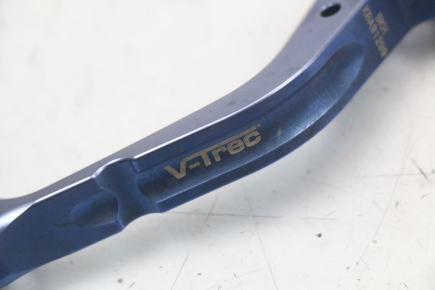 photo de ZESTAW DŹWIGNI HAMULCA SUZUKI GSR 750 (2011 - 2017) - Stan powierzchni