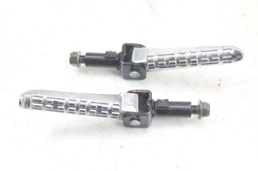 photo de ZESTAW PŁYTEK PODNÓŻKA TYLNEGO MASH LEGEND'R 4T 50 (2021 - 2025) - Widok główny