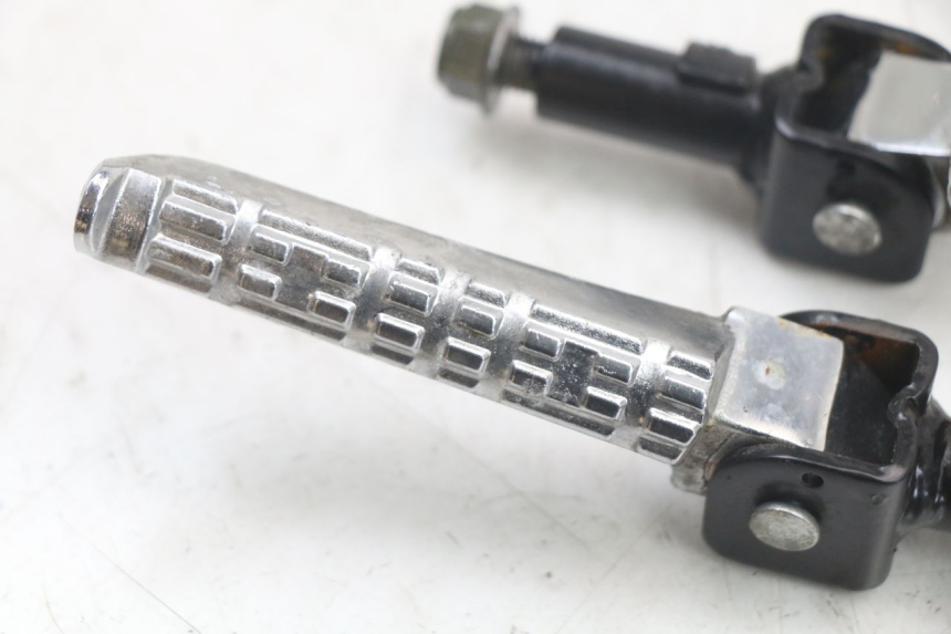 photo de ZESTAW PŁYTEK PODNÓŻKA TYLNEGO MASH LEGEND'R 4T 50 (2021 - 2025) - Szczegół części