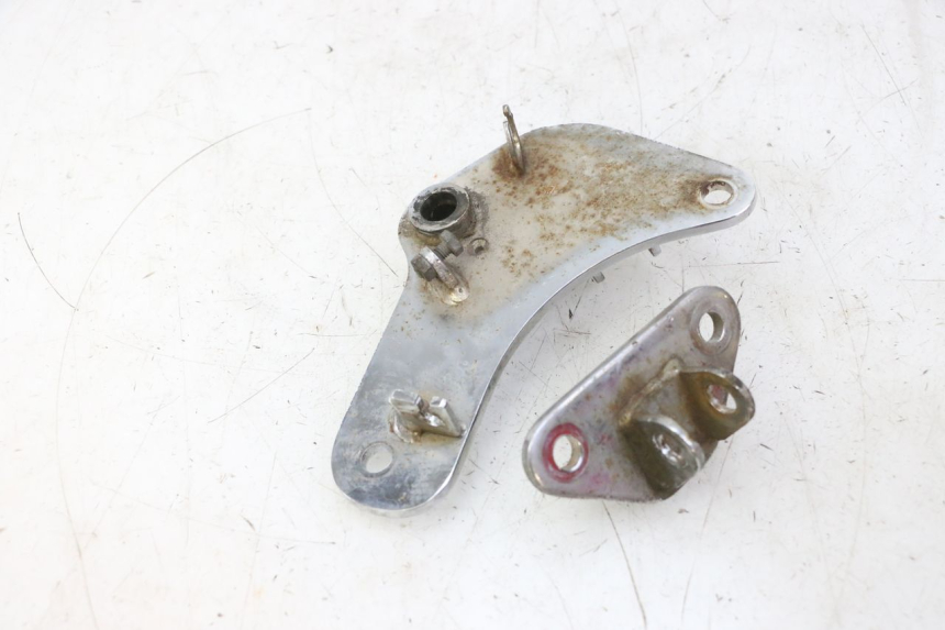 photo de ZESTAW PŁYTEK PODNÓŻKA PRZEDNIEGO HYOSUNG GV AQUILA 125 (2000 - 2009) - Widok ogólny